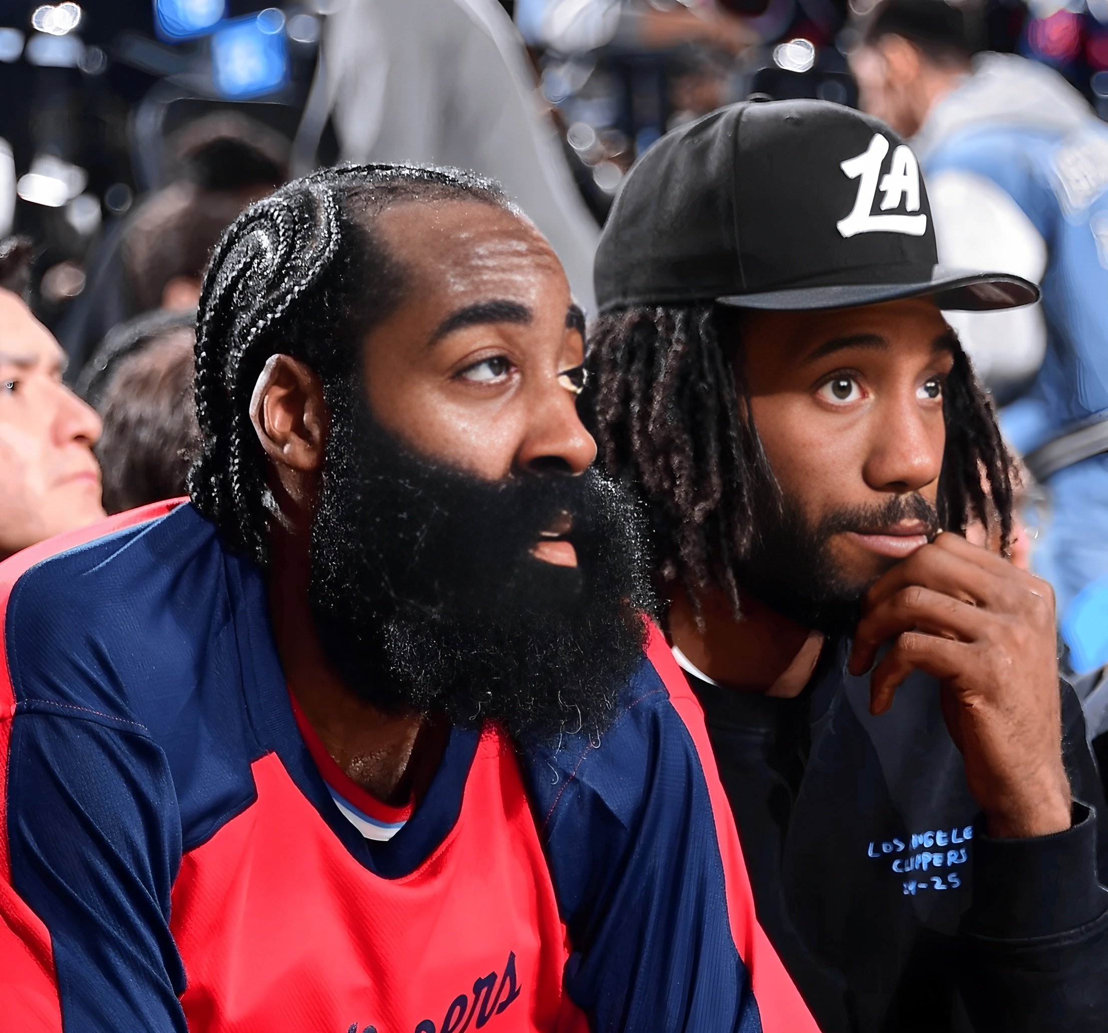 开云体育- 哈登在湖人比赛中大胜,出色防守引发热议的是谁 