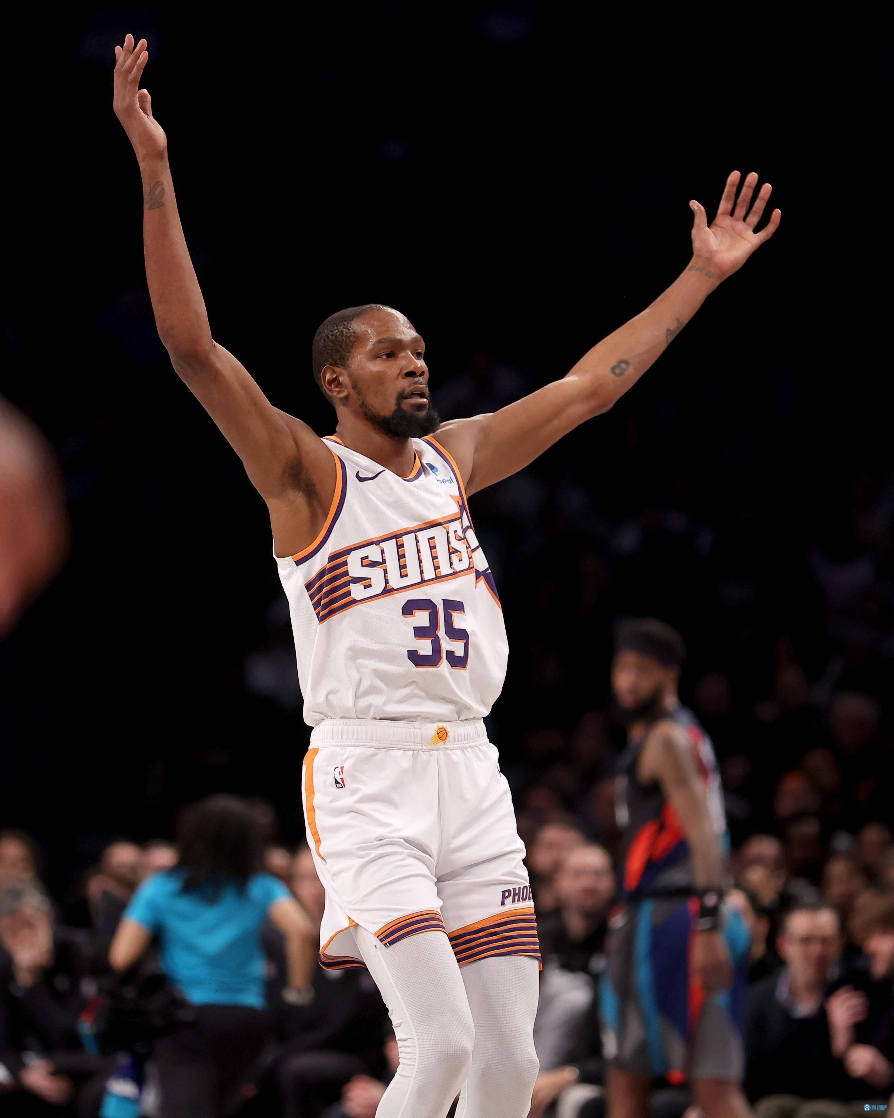 开云体育-杜兰特迎来十五赛季高光表现，TL球迷沸腾！的简单介绍