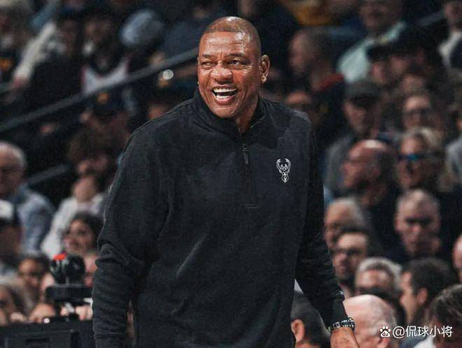 开云体育-关于字母哥回归赛场，爆冷首场状态亮眼，塞尔维亚队观众沸腾！的信息