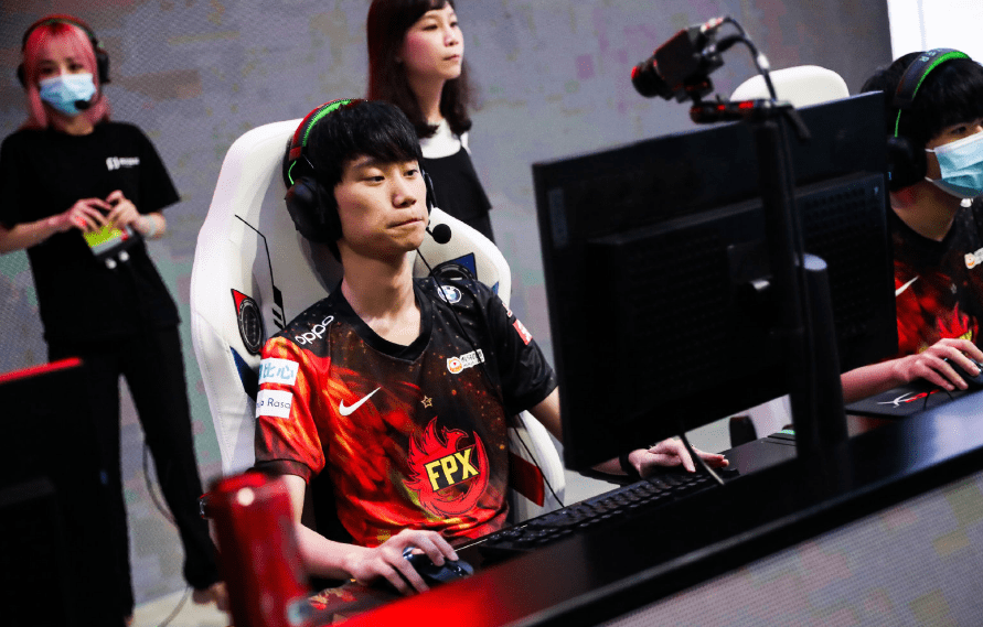 KAIYUN- 郭盈恩215人挑战完整版本 