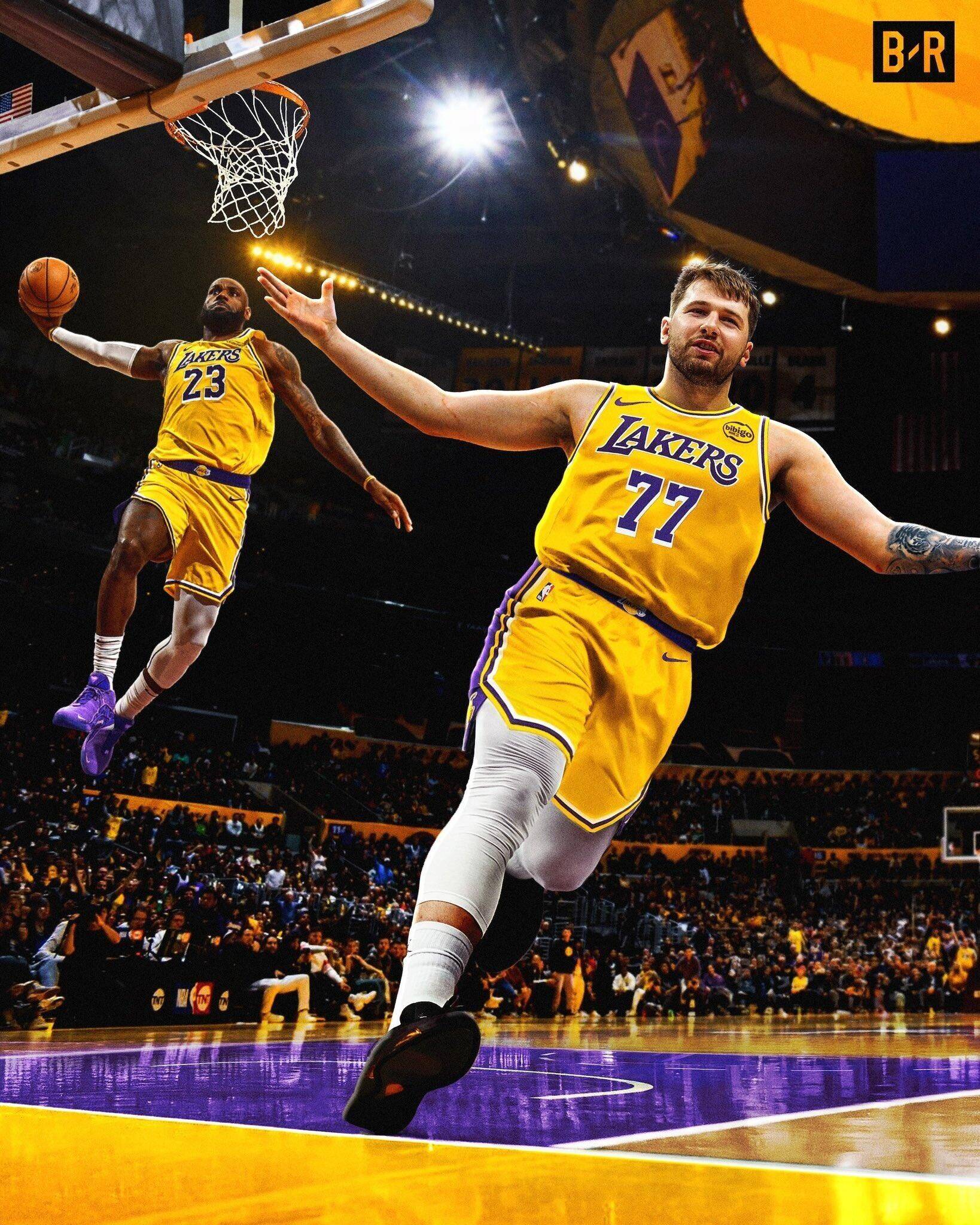 开云-东契奇回归赛场，惊险取胜首场状态亮眼，DWG观众沸腾！的简单介绍